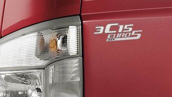Mitsubishi Fuso Canter fährt mit EEV
