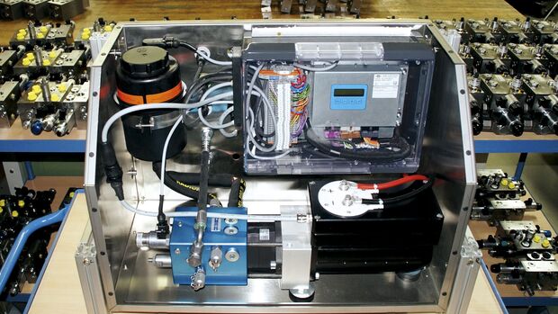 Mobil Elektronik Hinterachslenkung Achslenkung elektro-hydraulisch