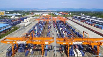 Mosolf, Mosolf-Gruppe, Belt and Road Initiative, 4PL, 4PL-Konzept, asiatische Automobilhersteller, Bahn, Bahnverbindung, neuen Seidenstraße
