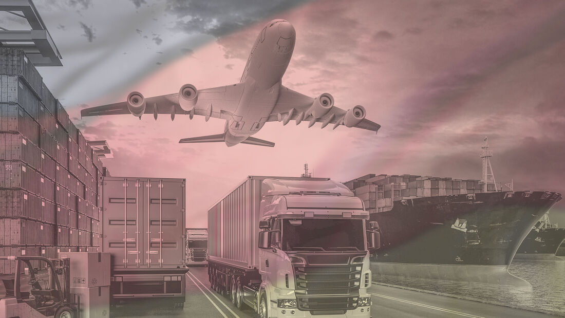 NUR ZUM EINMALIGEN GEBRAUCH. Abbildung, Rendering, Meer, Einfuhr, Highway, laden, Straße, Himmel, 3D, Sonnenuntergang, Transport, Vehikel, Sonnenaufgang, Container, Logistik, Handel, gewerblich, Verkehr, Trucks, Business, Terminal, Lieferung, Schiff, Lagerung, Industrie, Frachtgut, Kran, Hafen, maritim, gewichten, Flugzeug, Fracht, Schifffahrt, Ausfuhr, Export, Import, nautisch, Strukturen, global, Technologie, Konstruktion, Boot, Box, Umschlagplatz, Lkw, Gabelstapler