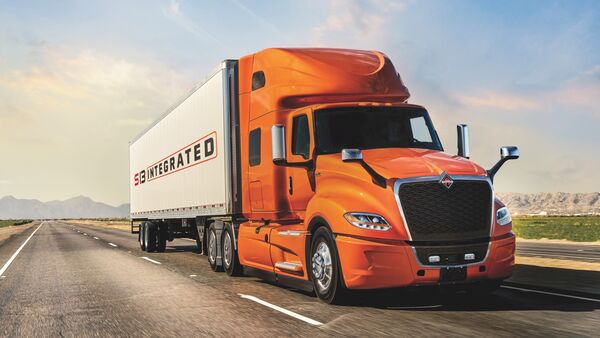 Navistar S13 International LT 2024