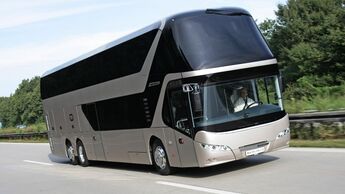 Neoplan Skyliner