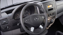 Neuer Mercedes Sprinter, Multifunktions-Lenkrad