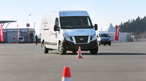 Nissan Driving Safety Academy, Pylonen, Sitzposition
