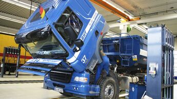 Nutzfahrzeug, Werkstatt