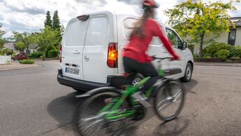 Opel Combo Cargo Surround Rear Vision