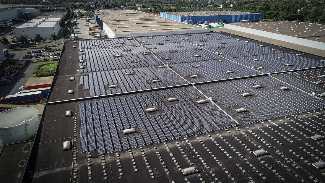 PV-Anlage am  Logport in Duisburg
