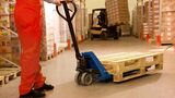 Pacurion übernimmt den physischen Ausgleich von Palettenschulden