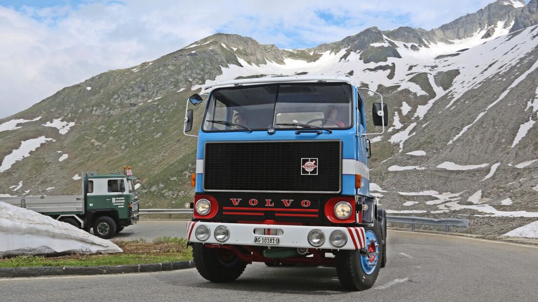 Passfahrt Lkw-Oldtimer Volvo Scania Saurer Büssing