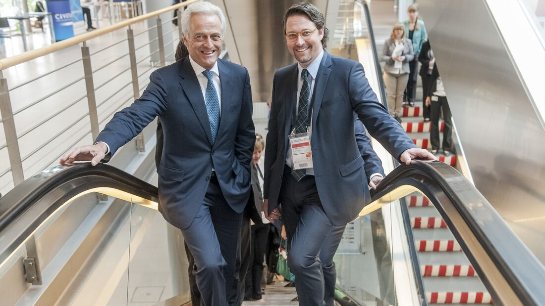 Peter Ramsauer and Andreas Scheuer on Day 1 in Leipzig