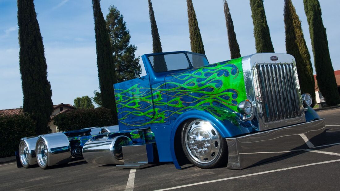 Peterbilt Lowrider-Cabrio