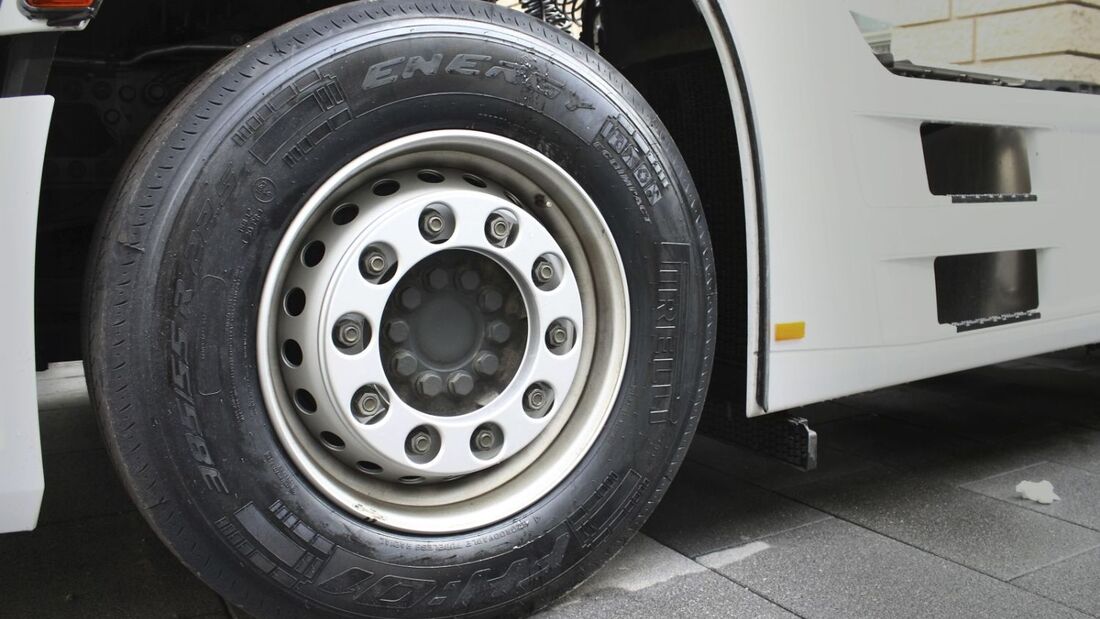 Pirelli Reifen