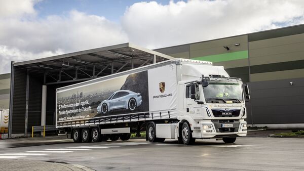 Porsche LGI Logistics MAN eTGM