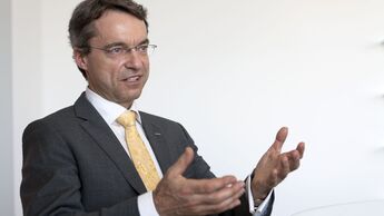 Portraits und Interview von Herr Bernhard Simon, DACHSER Simon, Dachser