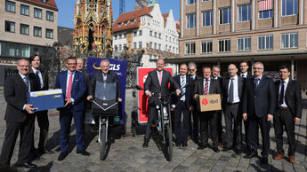 Pressetermin zum Start des Praxistests in Nuernberg: Lastenfahrrad statt Transporter - wie funktioniert das in der Praxis? am 16.03.2017