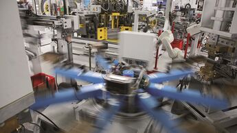Produktion der Abgasnachbehandlungs-Systeme von HJS Emission Technology