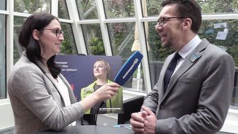 Prof. Dr. Michael Huth, Professor für Allgemeine Betriebswirtschaftslehre an der Hochschule Fulda im Interview