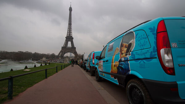 Rallye des Gazelles, Eiffelturm