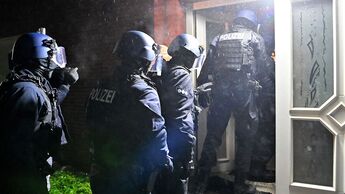 Razzia gegen Planenschlitzer
