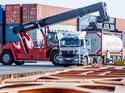 Reachstacker, Duisport, Container