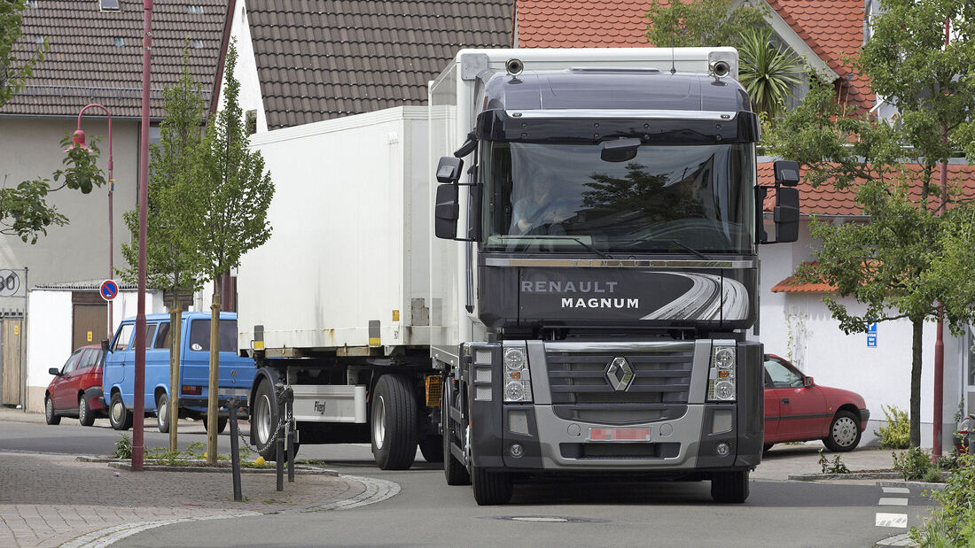 Renault Magnum 500.26, Stadt, ortschaft *** Local Caption *** FF 10/2008