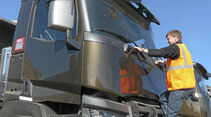 Renault Trucks K, Front