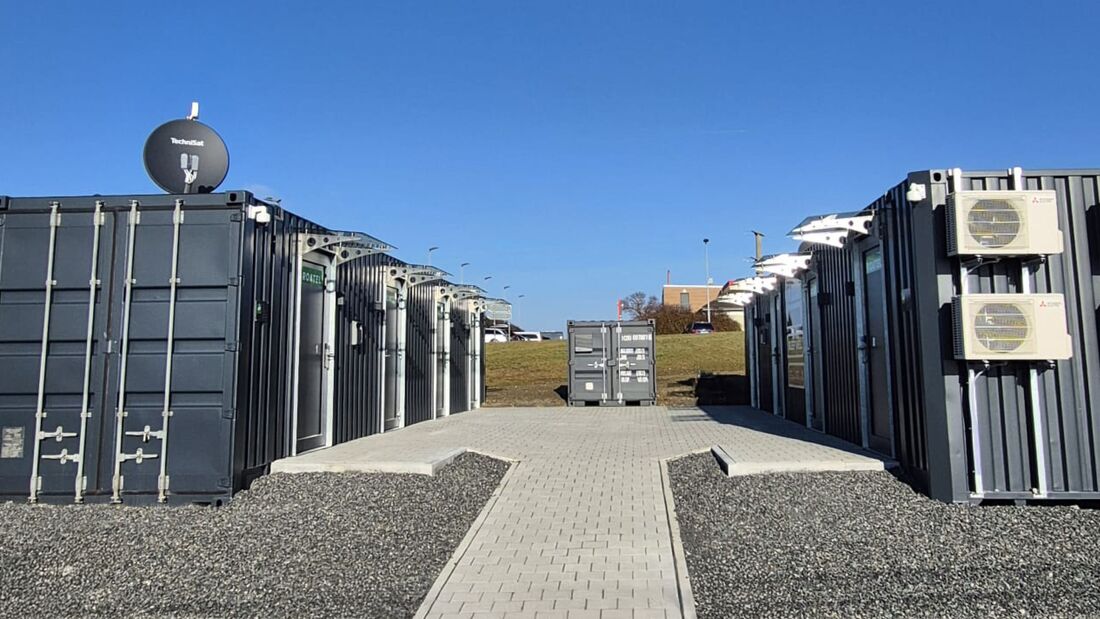 Roatel hat ein zwei neue Mikrohotels am Autohof Wörnitz eröffnet mit insgesamt 8 Zimmern.