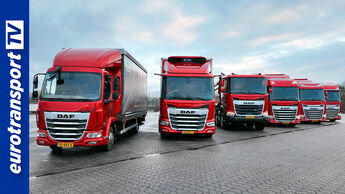 Rote DAF-Lkw der neuen Generation 2025 vor blauem Himmel mit eurotransportTV-Logo links im Bild.