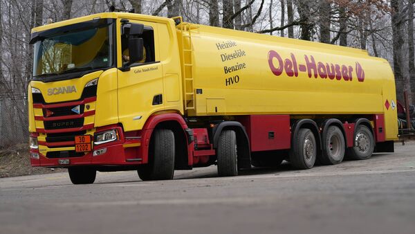 Scania 10x2-Tankwagen Schweiz