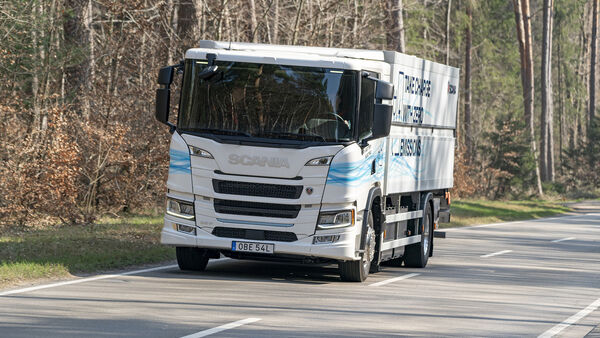 Scania 25 P