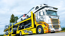 Scania R 620 von Jani Kivi, Pkw-Transporter