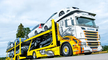 Scania R 620 von Jani Kivi, Pkw-Transporter