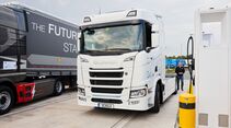 Scania beschleunigt Megawattladen im Fernverkehr: Start des ersten öffentlichen Hochleistungsladepunkts in Deutschland