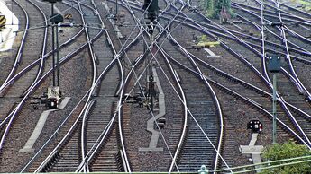 Schienen, Netz, Bahn