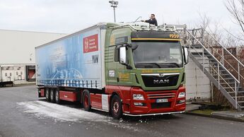 Schneegerüst für Lkw am Autohof Fulda Nord
