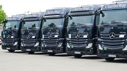 Schwarz ist das neue Weiß: Zur Miete – der neue Actros bei Mercedes-Benz CharterWay

Black is the new white: rent the new Actros at Mercedes-Benz CharterWay