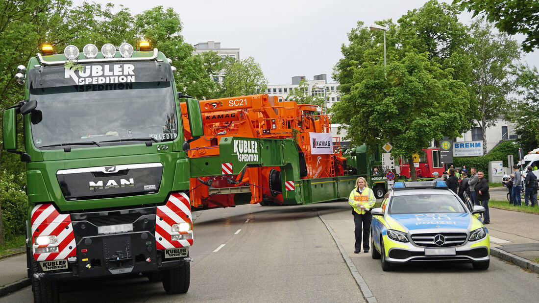 Schwertransport Kamag Kübler Brammentransporter AMG