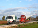Schwertransport mit Astra-Lkw