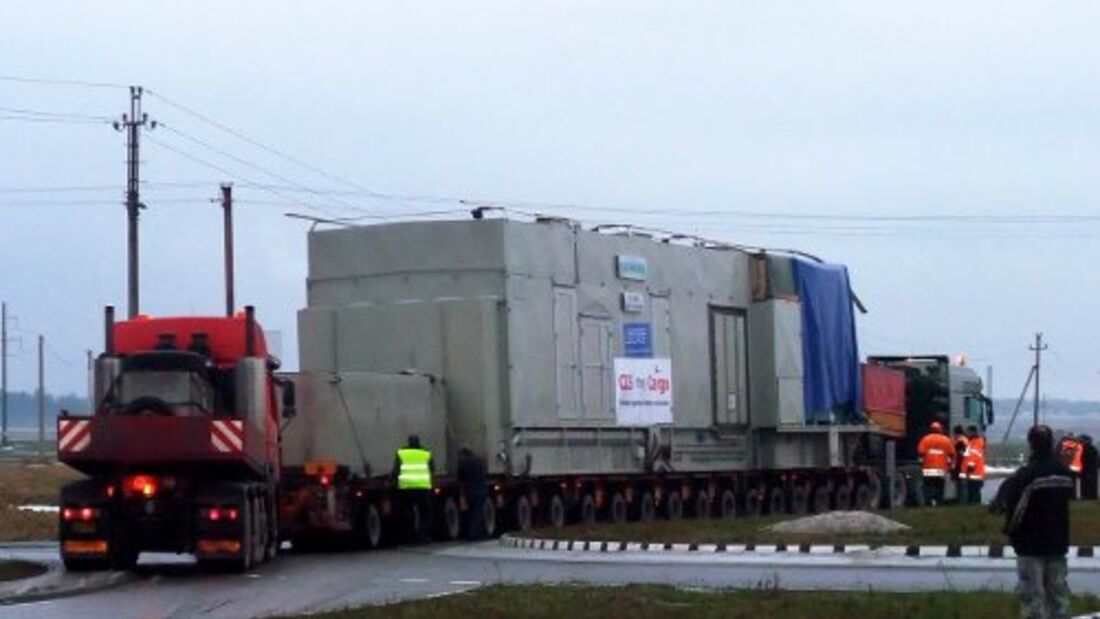 Schwertransport schaltet Minsk den Strom ab