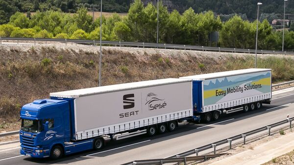 Seat Doppeltrailer Lang-Lkw