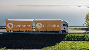 Sennder-Lkw auf Landstraße