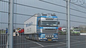 Sicherer Lklw-Parkplatz