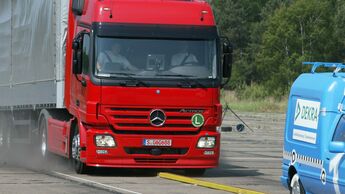 Sicherheitstechnik, Lkw, Abstand, Actros, Assistenzsystem