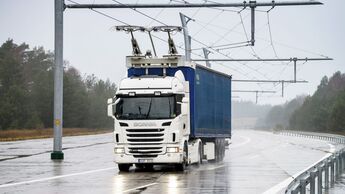 Siemens und Scania forschen gemeinsam am elektrifizierten StraÃengÃ¼terverkehr / Siemens and Scania are conducting joint research into the electrification of road freight traffic