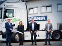 Siemens und Scania forschen gemeinsam am elektrifizierten StraÃengÃ¼terverkehr / Siemens and Scania are conducting joint research into the electrification of road freight traffic