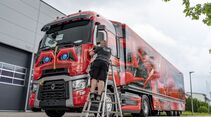 Signal-Reklame Beklebung von Renault Trucks
