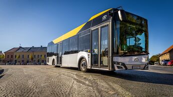 Solaris Urbino 12 LE lite hybrid und Urbino 12 electric auf der 8. Central European Bus & Public Transport Messe Czechbus in Prag