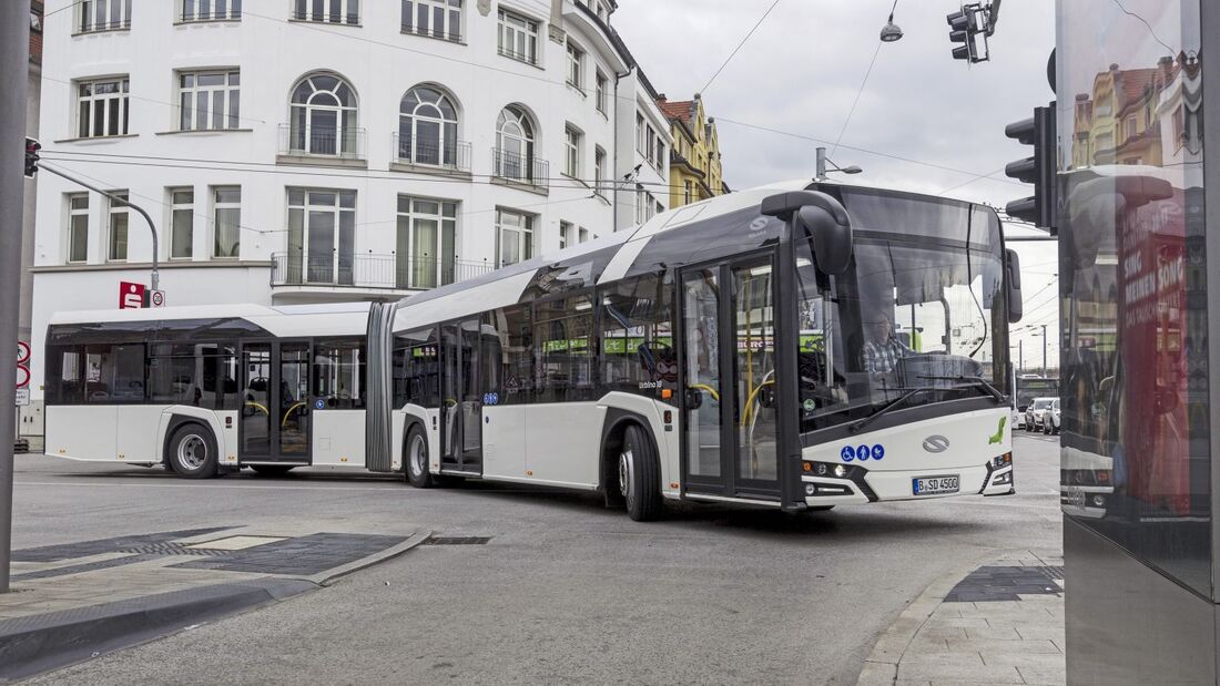 Solaris Urbino 18