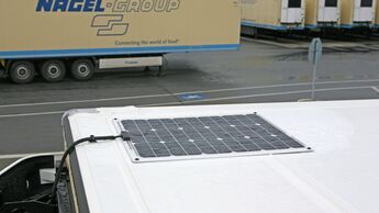 Solarpanel auf Trailer der Nagel-Group