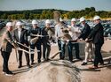 Spatenstich am BLG Auto-Terminal Kelheim für PV-Überdachung 